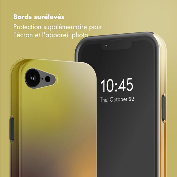 Selencia Coque arrière Vivid avec MagSafe Apple iPhone 17e / 16e - Gradient Olive Dust