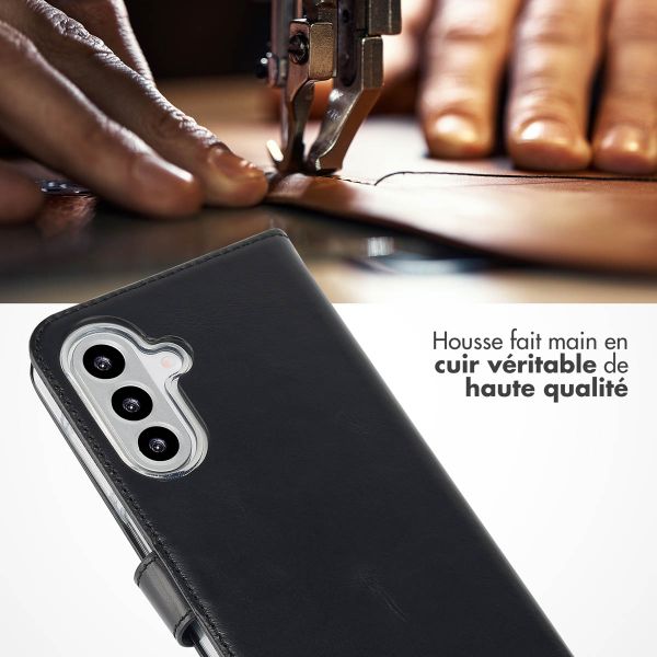Selencia Étui portefeuille en cuir véritable Samsung Galaxy A26 - Noir