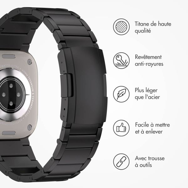 Accezz Bracelet en acier Titane mat Apple Watch | 44/45/46/49 mm - Noir