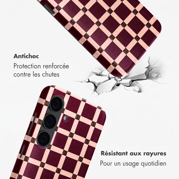 Selencia Coque arrière Vivid avec MagSafe Samsung Galaxy S24 - Check This Burgundy