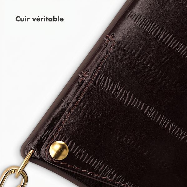 Selencia Nova coque arrière en cuir véritable avec porte-cartes Apple iPhone 17 - Dark Chocolate