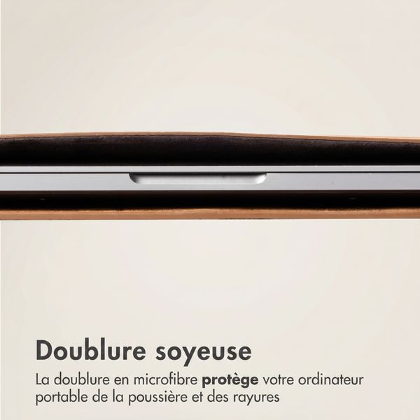 Accezz Leather Pochette ordinateur Apple MacBook 15 pouces - Cognac