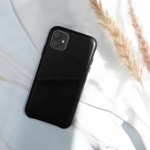 Selencia Coque arrière en cuir végan Vayu Apple iPhone 12 (Pro) - Noir