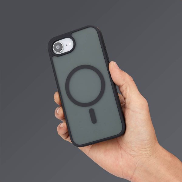 imoshion Coque Color Guard avec MagSafe Apple iPhone 17e / 16e - Noir