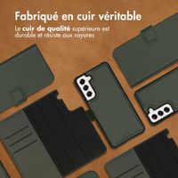 Accezz Premium Leather 2 in 1 Wallet Bookcase Samsung Galaxy S21 FE - Vert