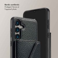 Selencia Coque de télephone Sera avec cordon et porte-cartes enveloppe Samsung Galaxy S24 - Noir