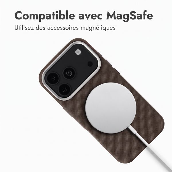 Accezz Coque arrière Mesh avec MagSafe Apple iPhone 17 Pro - Marron