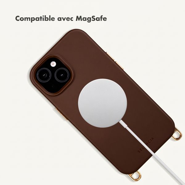 Selencia Coque arrière Rivièra avec MagSafe avec crochets amovibles Apple iPhone 14 / 13 - Choco Brown