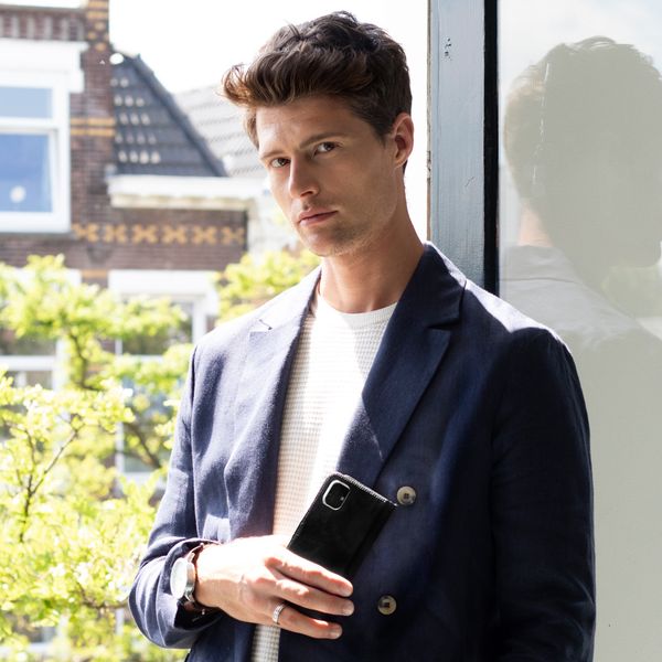 Selencia Étui portefeuille en cuir véritable Apple iPhone 8 Plus / 7 Plus - Noir