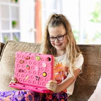imoshion Coque kidsproof avec poupées amovibles Apple iPad 11 (2025) 11 pouces A16 / iPad 10 (2022) 10.9 pouces - Rose