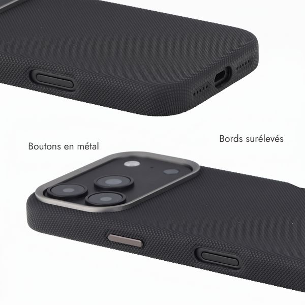 Accezz Coque arrière Mesh avec MagSafe Apple iPhone 17 Pro Max - Noir