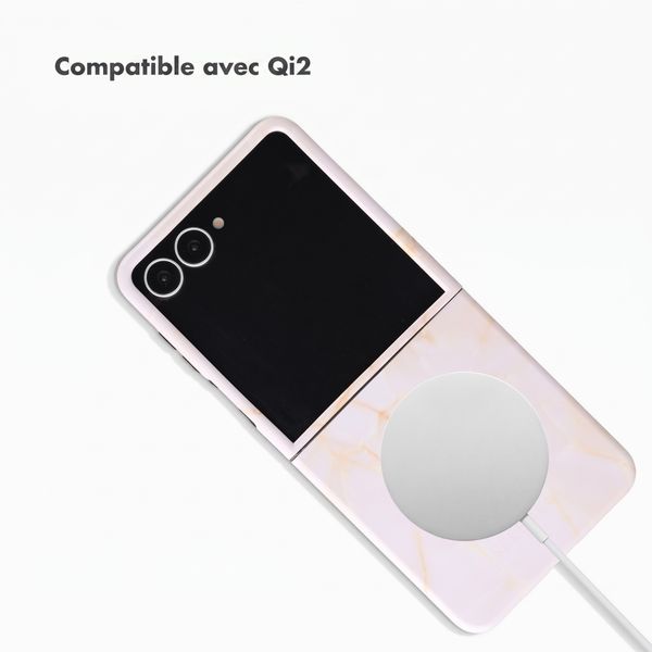Selencia Coque arrière Vivid avec MagSafe Samsung Galaxy Z Flip 8 - Golden Beige Marble