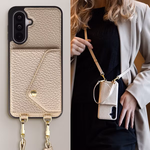 Selencia Coque de télephone Sera avec cordon et porte-cartes enveloppe Samsung Galaxy A18 / A17 / A26 - Champagne
