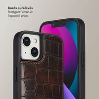 Selencia Coque de télephone Nova Croco avec cordon et porte-cartes Apple iPhone 14 / 13 - Choco Brown