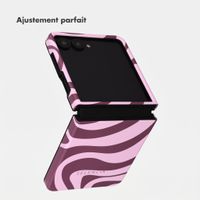 Selencia Coque arrière Vivid avec MagSafe Samsung Galaxy Z Flip 8 - Wavy Swirl Pink Plum