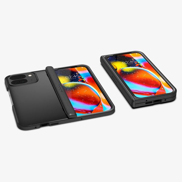 Spigen Coque Slim Armor Pro Google Pixel 9 Pro Fold - Noir