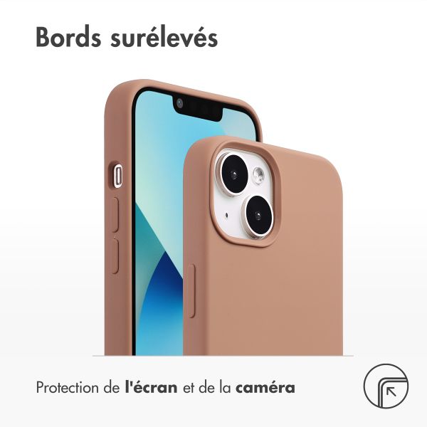 Accezz Coque Liquid Silicone avec MagSafe Apple iPhone 14 / 13 - Marron clair