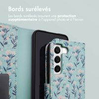 imoshion Étui de télephone portefeuille Design Samsung Galaxy S22 - Blue Flowers
