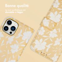 imoshion Étui de télephone portefeuille Design Apple iPhone 12 (Pro) - Yellow Flowers