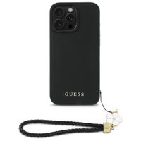 Guess Coque Grained MagSafe avec Flower Charm Strap Apple iPhone 16 Pro - Noir