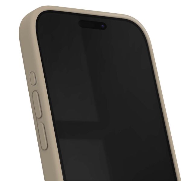 iDeal of Sweden Coque Silicone Apple iPhone 15 Pro - Beige