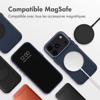 Accezz Coque arrière en cuir avec MagSafe Apple iPhone 18 Pro Max / 17 Pro Max - Nightfall Blue