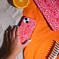 Selencia Coque arrière Vivid Apple iPhone SE (2022 / 2020) / 8 / 7 - Wild Spots Lipstick