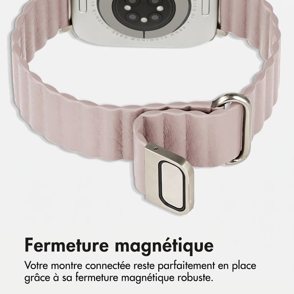 imoshion Bracelet magnétique en cuir synthétique Apple Watch | 44/45/46/49 mm - Beige