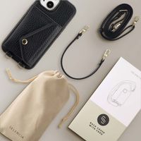 Selencia Coque de télephone Sera avec cordon et porte-cartes enveloppe Apple iPhone 15 - Noir