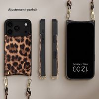 Selencia Coque de télephone Nova avec cordon et porte-cartes Apple iPhone 18 Pro Max / 17 Pro Max - Leopard