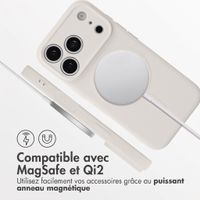 imoshion Coque Couleur avec MagSafe Apple iPhone 18 Pro Max / 17 Pro Max - Beige
