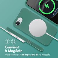 imoshion Coque arrière Color avec cordon amovible et MagSafe Apple iPhone 17e / 16e - Vert foncé