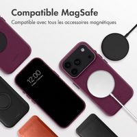 Accezz Coque arrière en cuir avec MagSafe Apple iPhone 18 Pro Max / 17 Pro Max - Heath Purple