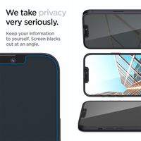 Spigen Protection d'écran en verre trempé GLAStR Privacy Applicator - lot de 2 Apple iPhone 13 / 13 Pro