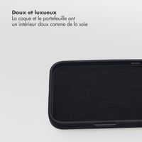 Selencia Étui portefeuille amovible Olyn avec MagSafe Apple iPhone 16 Pro - Noir