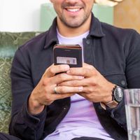 Accezz Étui de télephone Slim Folio en cuir de qualité supérieure Apple iPhone 14 Pro - Marron