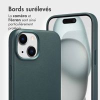 Accezz Étui de télephone portefeuille en cuir 2-en-1 avec MagSafe Apple iPhone 15 - Cedar Green