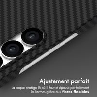 Accezz Coque Kevlar® MagSafe Samsung Galaxy S25 - Noir