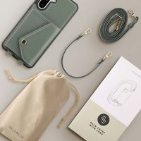 Selencia Coque de télephone Sera avec cordon et porte-cartes enveloppe Samsung Galaxy A36 / A56 - Sage Green
