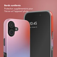 Selencia Coque arrière Vivid avec MagSafe Apple iPhone 17 - Gradient Soft Blush