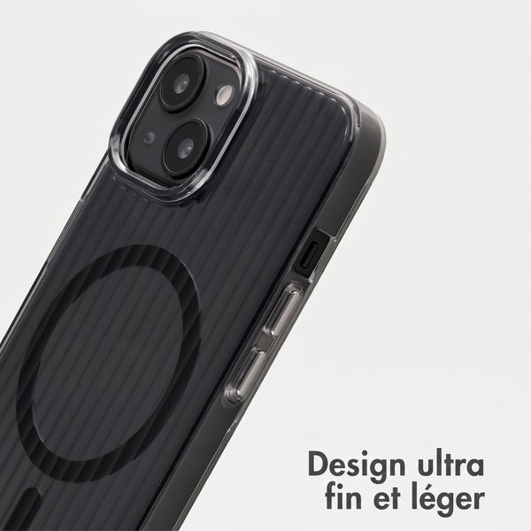 Accezz Coque arrière Lite avec MagSafe | Fluted | Apple iPhone 13 - Noir
