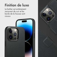 Accezz Étui de télephone portefeuille en cuir 2-en-1 avec MagSafe Apple iPhone 14 Pro - Onyx Black