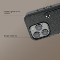 Selencia Coque Riva avec porte-cartes Apple iPhone 15 Pro - Noir