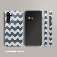 Selencia Coque arrière Vivid Samsung Galaxy A55 - Wave Vibes Classic Blue