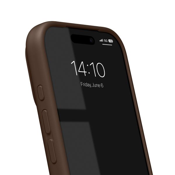 iDeal of Sweden Coque en silicone avec MagSafe Apple iPhone 17 Pro Max - Mocha Mousse