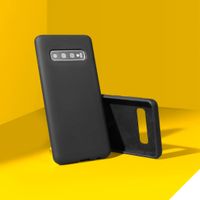 Accezz Coque Liquid Silicone Apple iPhone 12 Pro Max - Noir