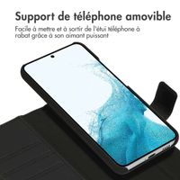 Accezz Premium Leather 2 in 1 Wallet Bookcase Samsung Galaxy S22 - Noir