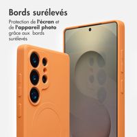 imoshion Coque Couleur avec MagSafe Samsung Galaxy S25 Ultra - Orange