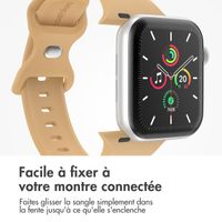 imoshion Bracelet en silicone⁺ Apple Watch | 44/45/46/49 mm - Taille M/L - Walnut