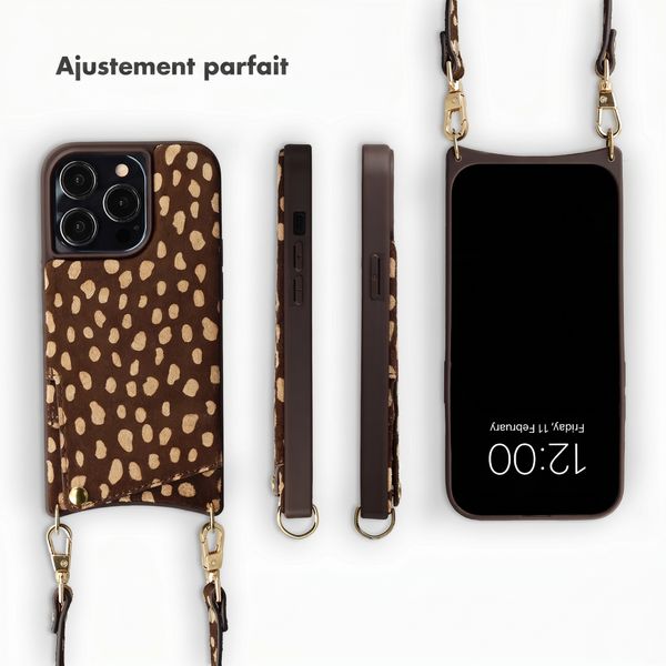 Selencia Nova coque arrière en cuir véritable avec porte-cartes Apple iPhone 13 Pro - Fawn Chic